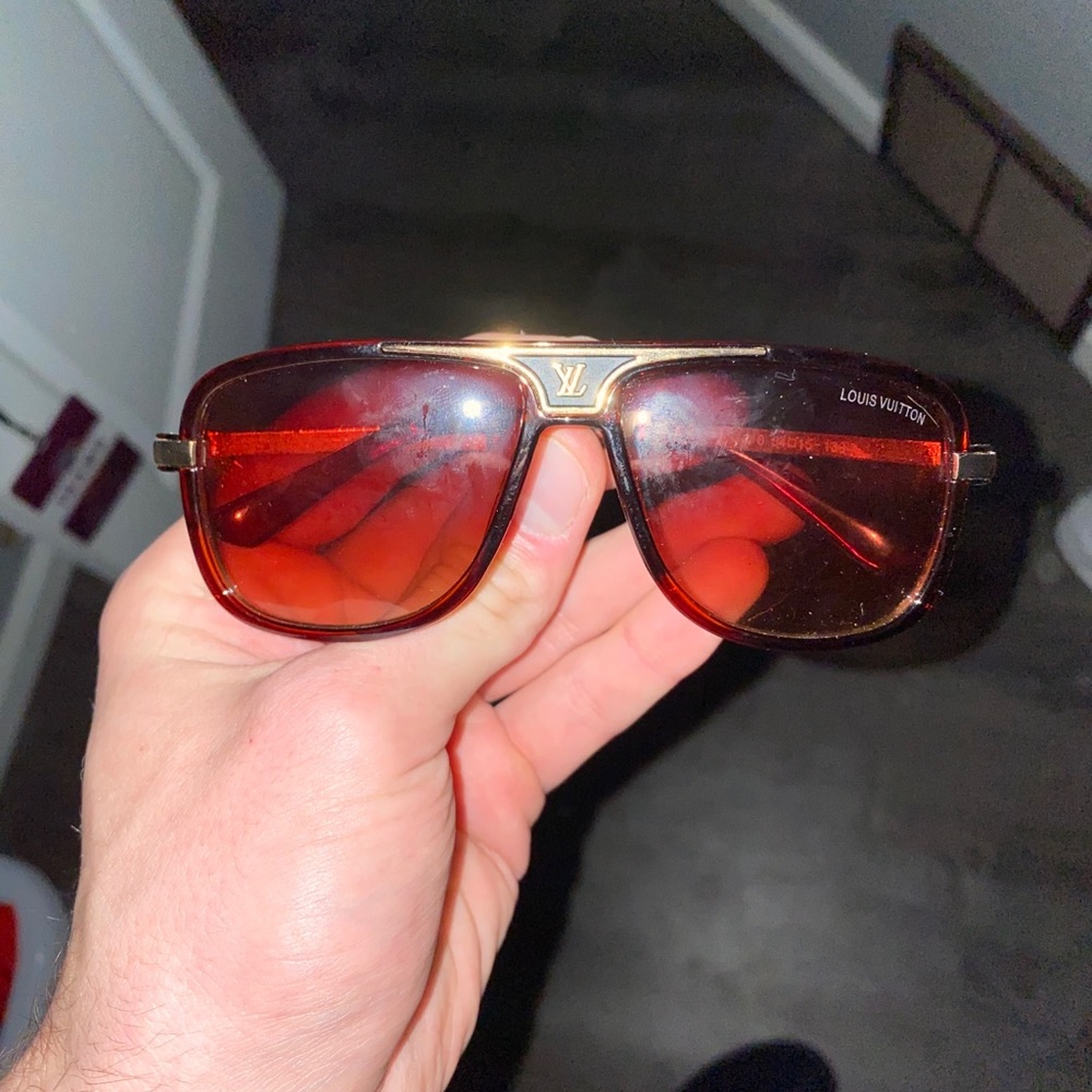 Designer Sunglasses - image 3